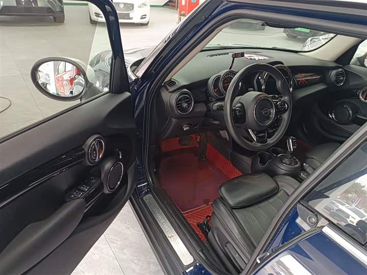 MINI Hatch — фото 16