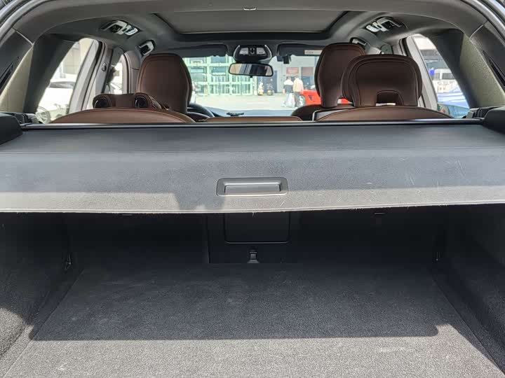 Volvo XC60 2024 B 5 4 WD — фото 20