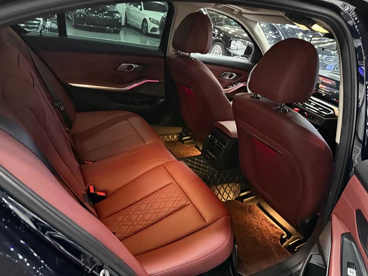 BMW 3 Series 320Li M спортпакет — фото 11