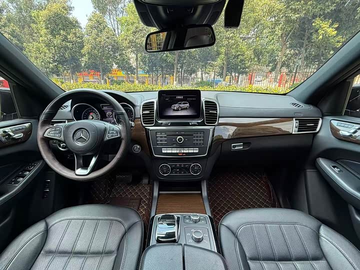 Mercedes-Benz GLS 2018 GLS 400 4 MATIC — фото 31