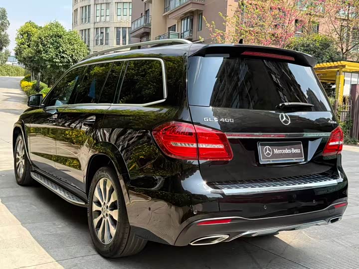 Mercedes-Benz GLS 2018 GLS 400 4 MATIC — фото 35