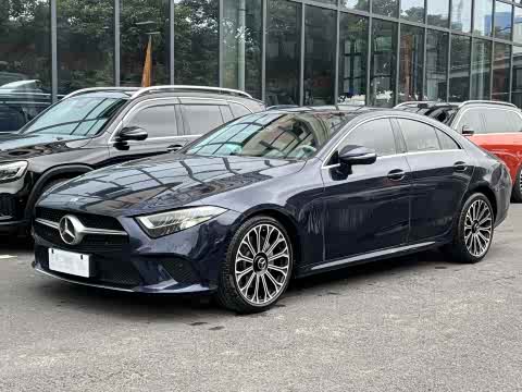 Mercedes-Benz CLS 2018 CLS 300 — фото 17