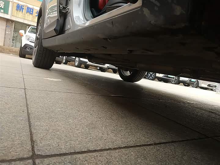 Changan UNI-T 2020 1.5 T Flagship — фото 21