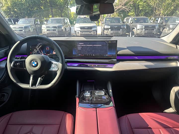 BMW 5 Series 530Li премиум M спортпакет — фото 13
