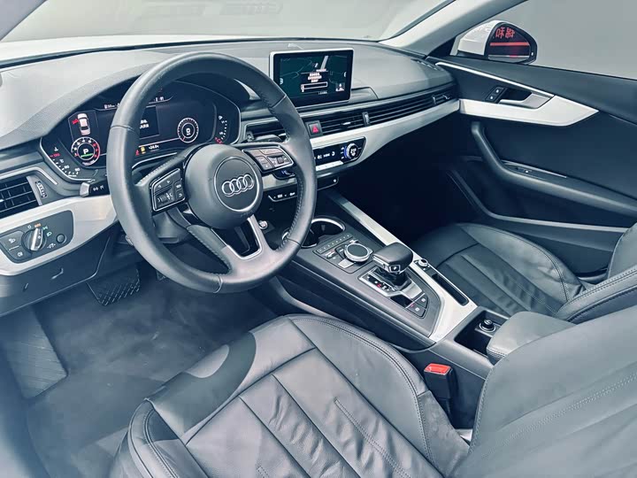 Audi A4L 2019 40 TFSI V — фото 9