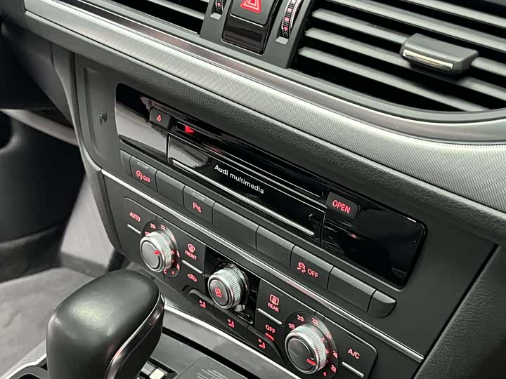 Audi A6 2017 Avant 35 TFSI — фото 18