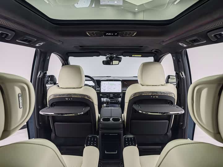 Trumpchi M8 2023 — фото 13