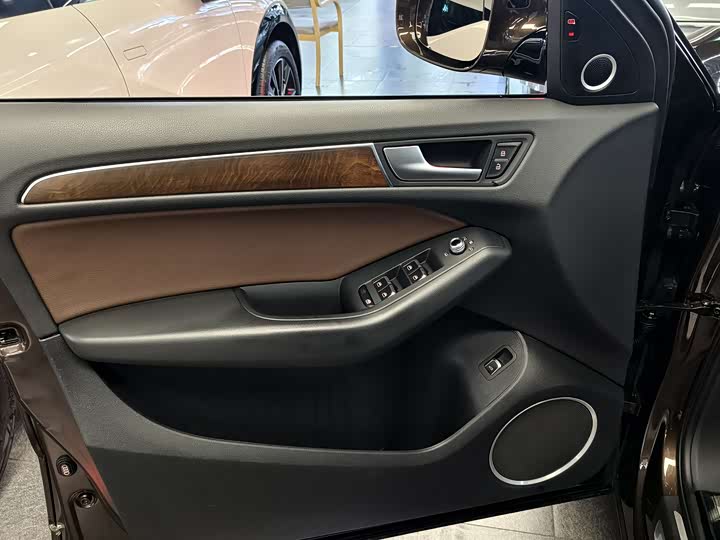 Audi Q5 2016 40 TFSI Comfort — фото 7