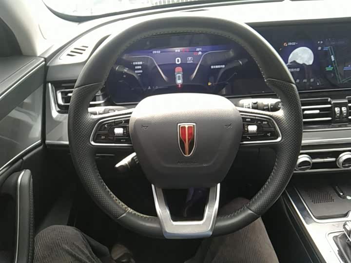Hongqi HS5 2023 2.0 T Pro — фото 11