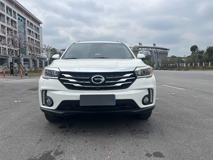 Trumpchi GS4 2017 235 T AT 2 WD — фото 2