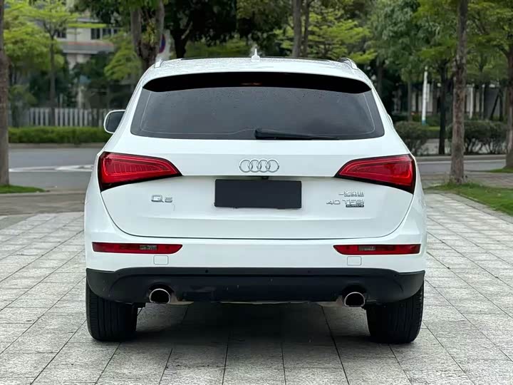 Audi Q5 2015 40 TFSI Comfort — фото 5