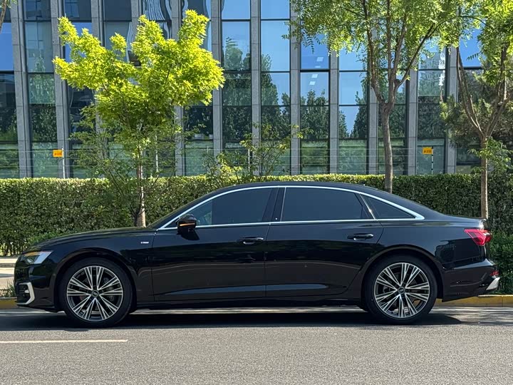 Audi A6L 2023 45 TFSI quattro — фото 3
