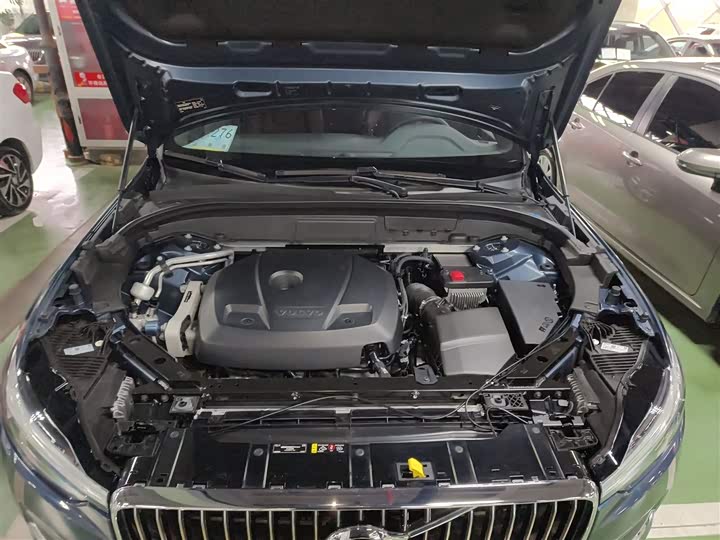 Volvo XC60 2021 T 5 4 WD — фото 16