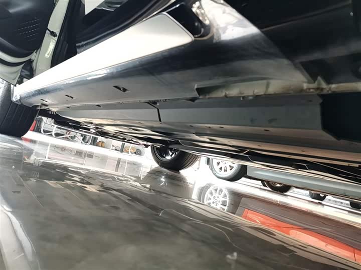 Changan UNI-T 2023 1.5 T Premium — фото 22