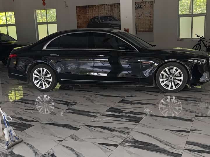 Mercedes-Benz S-Class 2024 S 400 L — фото 3