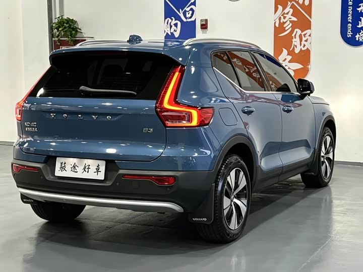 Volvo XC40 2023 B 3 — фото 6