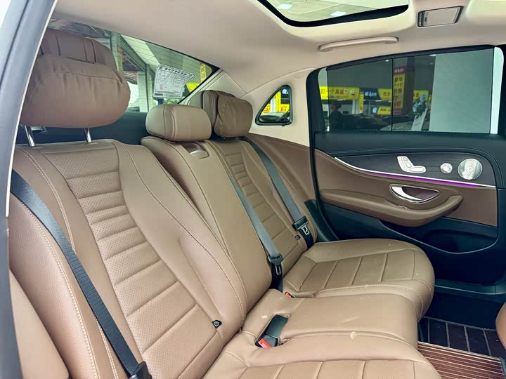 Mercedes-Benz E-Class 2020 E 300 L — фото 14