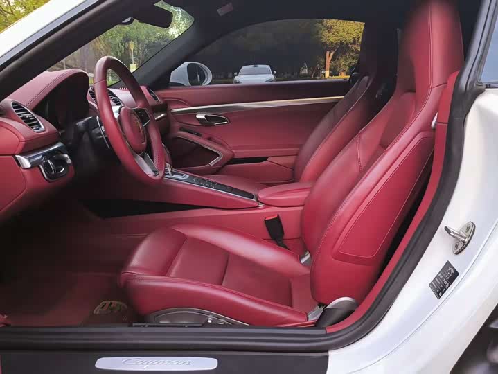 Porsche 718 2020 Cayman 2.0 T — фото 7