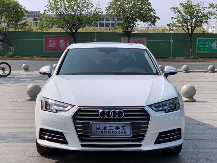 Audi A4L 30 40 TFSI базовая — фото 2