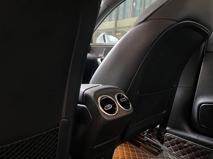 Mercedes-Benz A-Class 2021 A 200 L — фото 19
