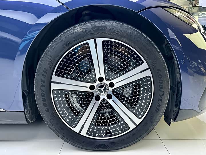 Mercedes-Benz EQS 2022 450+ — фото 14