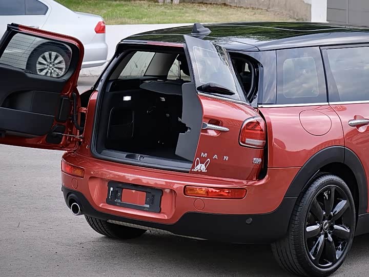 MINI Clubman — фото 4