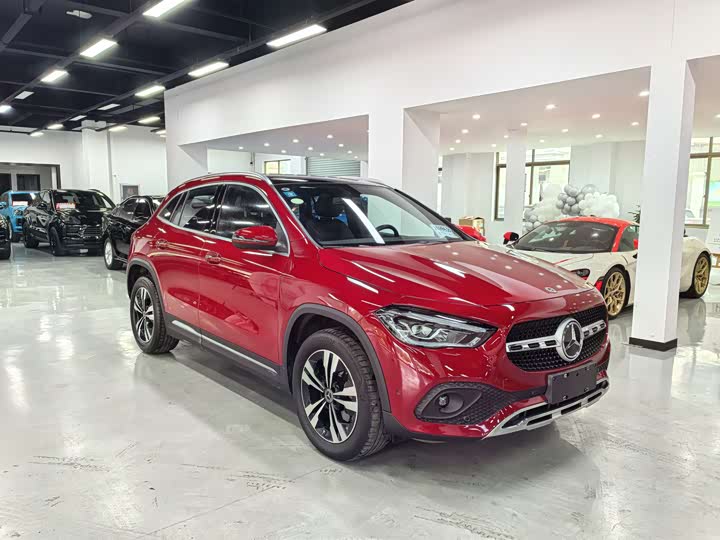 Mercedes-Benz GLA 2020 GLA 200 — фото 3