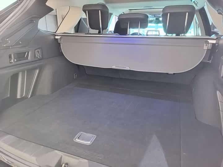 Subaru Outback — фото 12