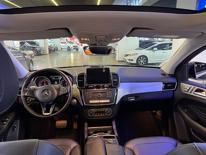 Mercedes-Benz GLE 2018 GLE 320 4 MATIC SUV — фото 9