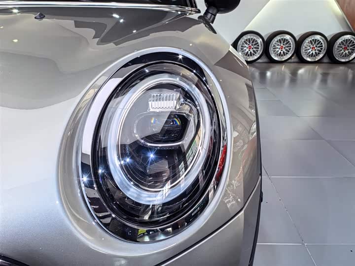 MINI Clubman — фото 19