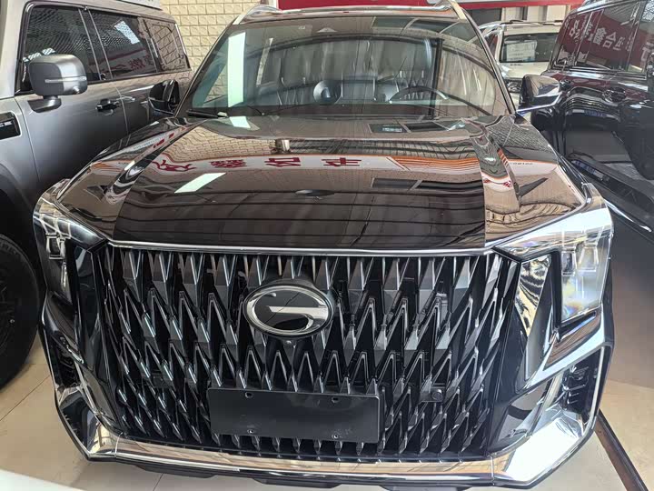 Trumpchi GS8 2022 2.0 TM 2 WD ( )