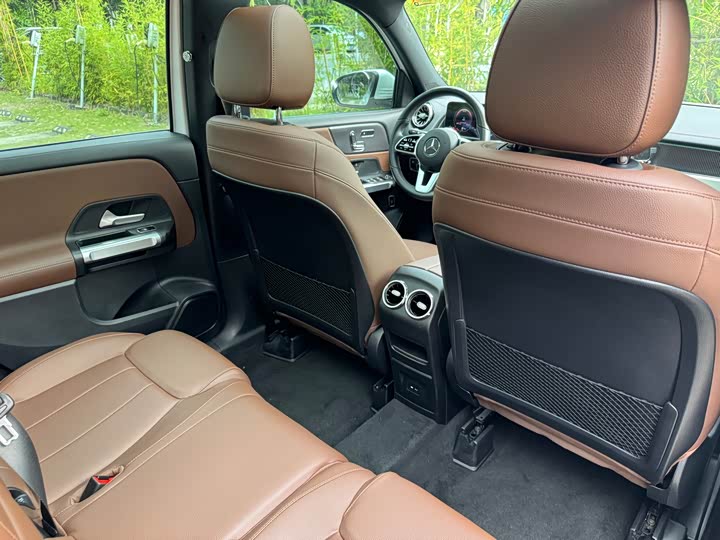 Mercedes-Benz GLB 2021 GLB 200 — фото 16