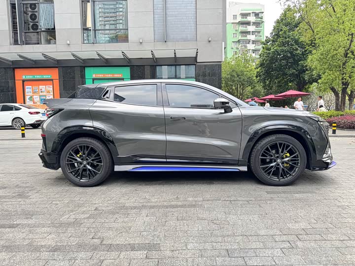 Changan UNI-T 2023 1.5 T Flagship — фото 8