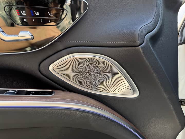Mercedes-Benz EQS 2022 580 4 MATIC — фото 22