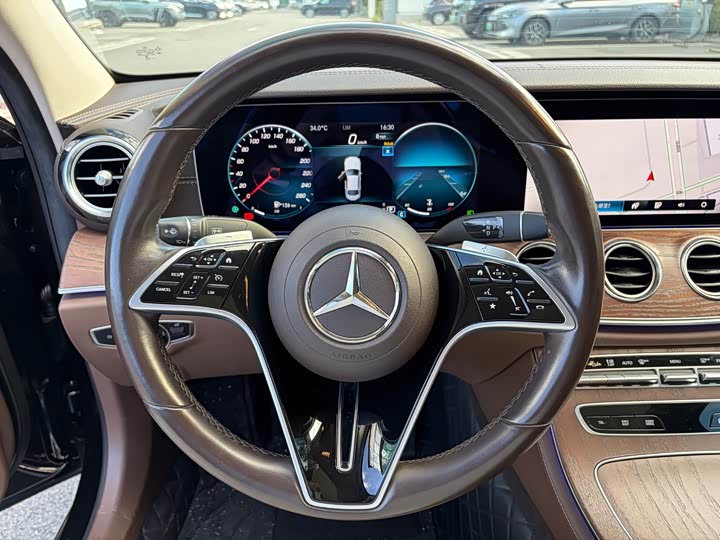 Mercedes-Benz E-Class E 300 L стиль — фото 6