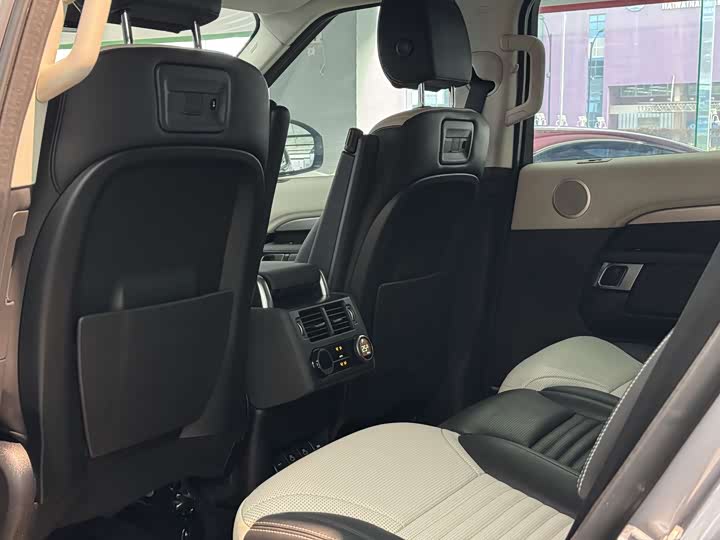 Land Rover Discovery — фото 14