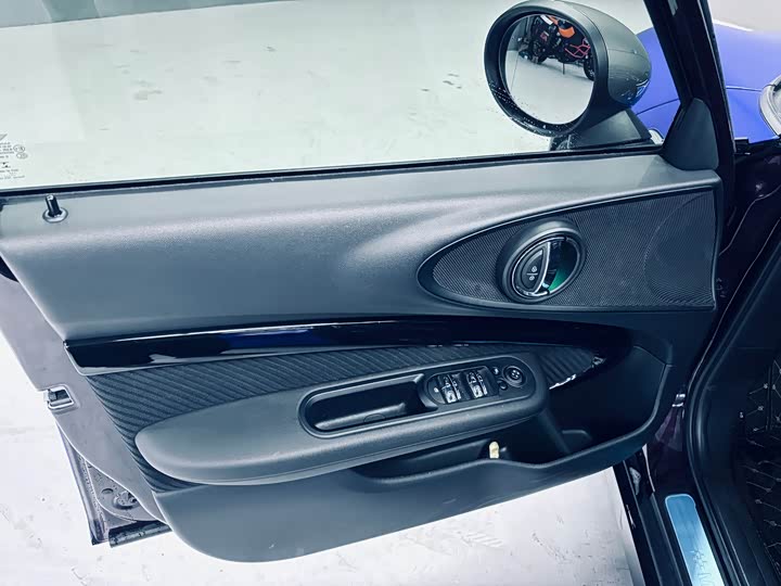 MINI Clubman — фото 15