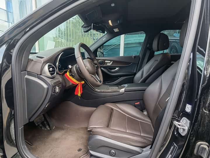 Mercedes-Benz GLC 2021 GLC 260 L 4 MATIC Luxury — фото 11