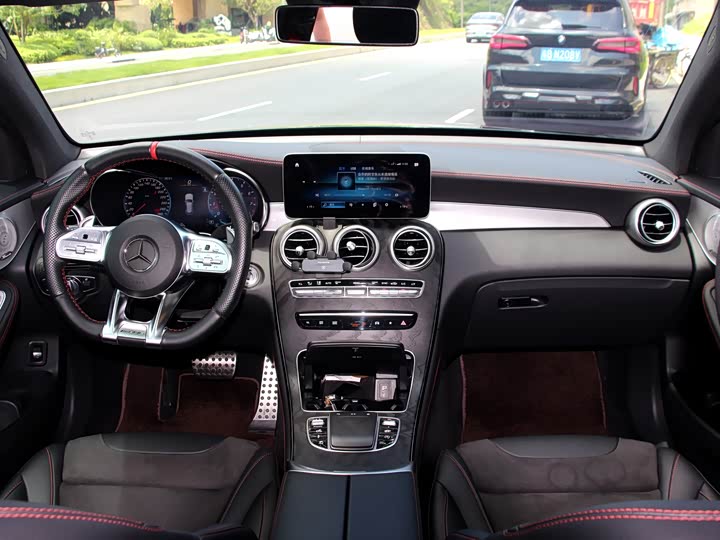 Mercedes-Benz GLC 2020 AMG GLC 43 4 MATIC — фото 14