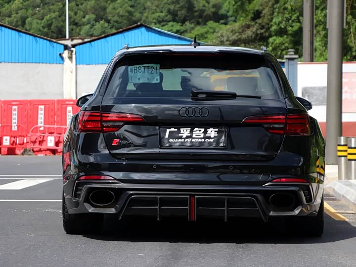 Audi RS 4 RS 4 2.9T Avant — фото 8