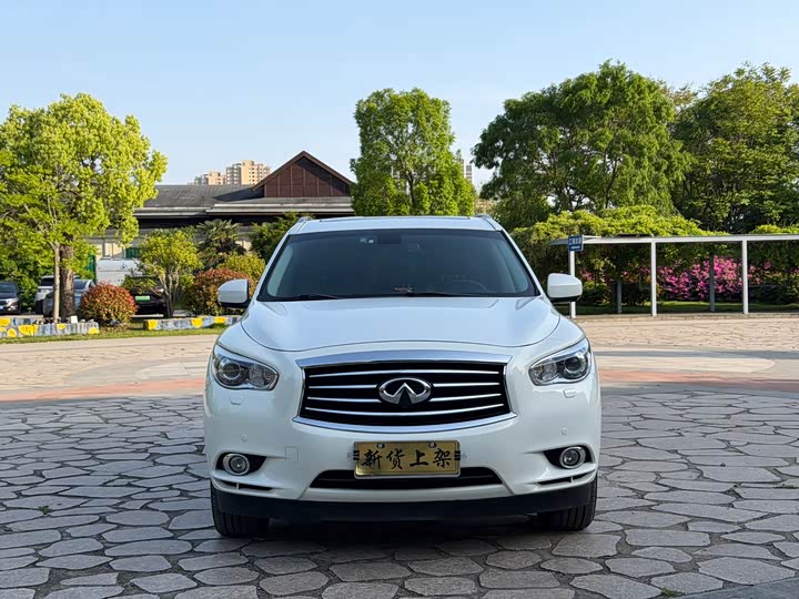 Infiniti JX 2013 JX 35 4 WD — фото 3