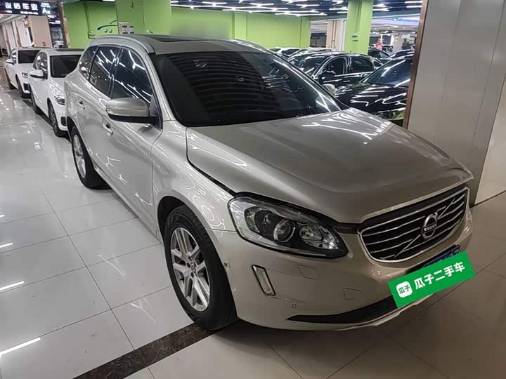 Volvo XC60 2017 T 5 AWD — фото 4