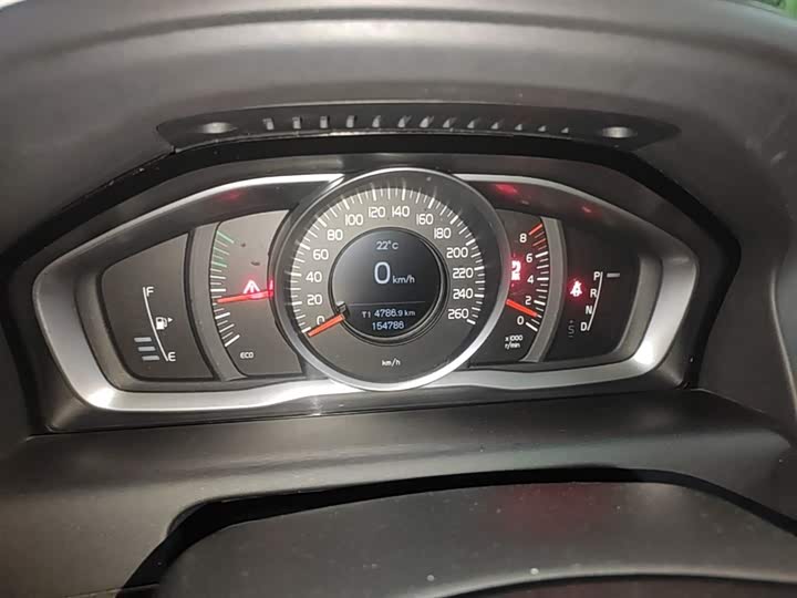 Volvo XC60 2017 T 5 AWD — фото 12