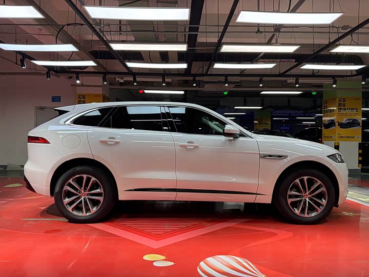 Jaguar F-PACE 2016 2.0 T 2 WDR-Sport — фото 4