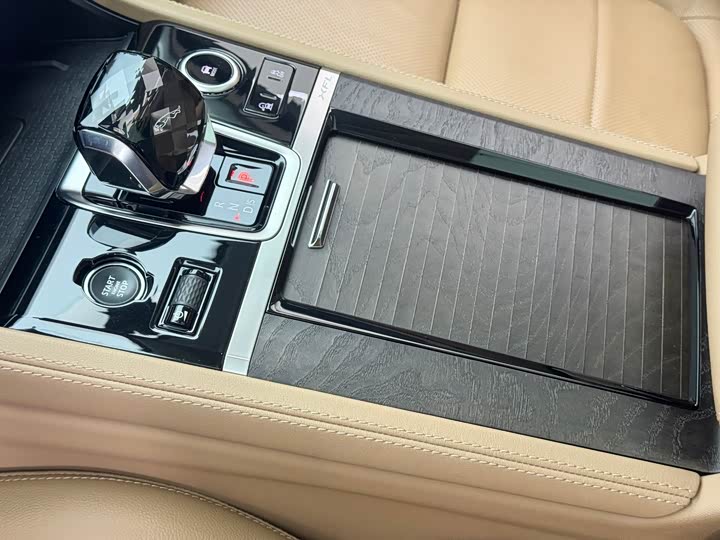 Jaguar XFL 2022 XFL 2.0 T P 250 2 WD — фото 17