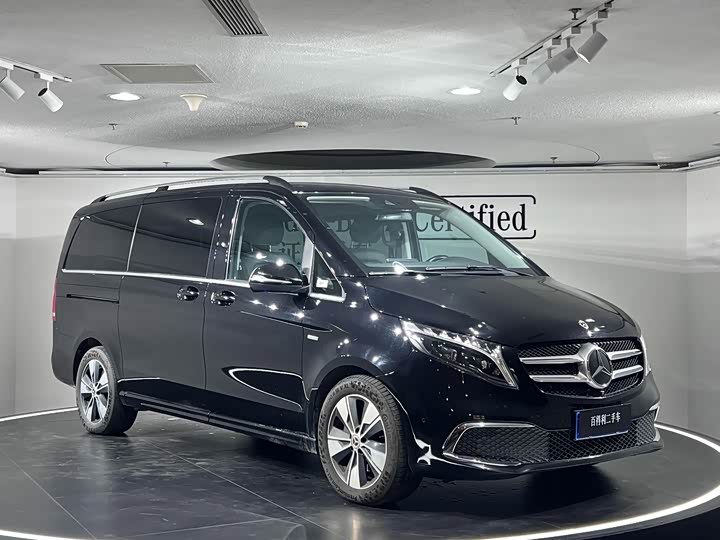 Mercedes-Benz V-Class 2022 V 260 — фото 10