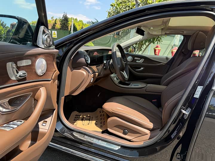 Mercedes-Benz E-Class 2020 E 300 L — фото 4