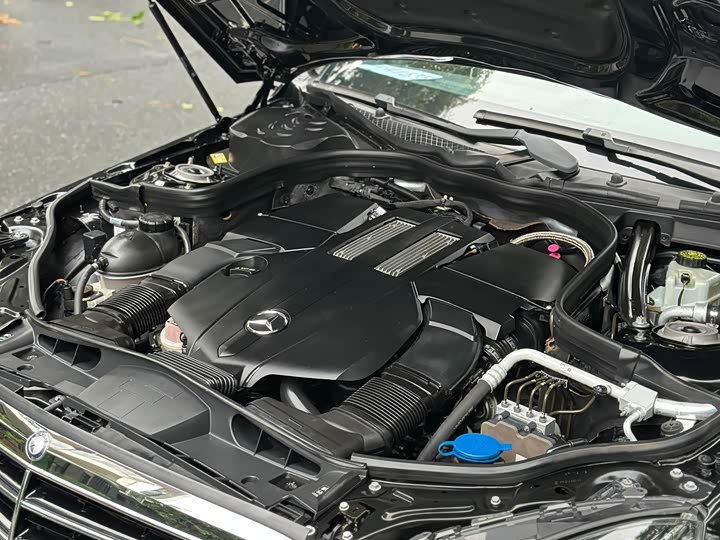 Mercedes-Benz E-Class E 320 L люкс 4MATIC — фото 7