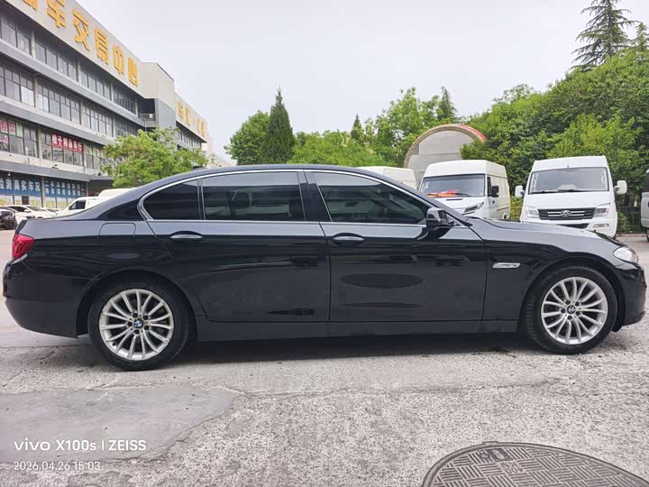 BMW 5-Series 2014 525 Li — фото 11