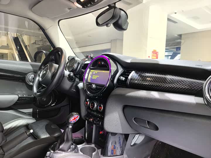 MINI Hatch — фото 14